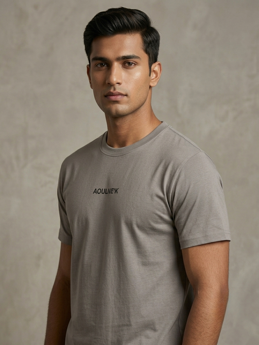 Aoulne’k Men’s Grey Solid Regular Fit T-Shirt