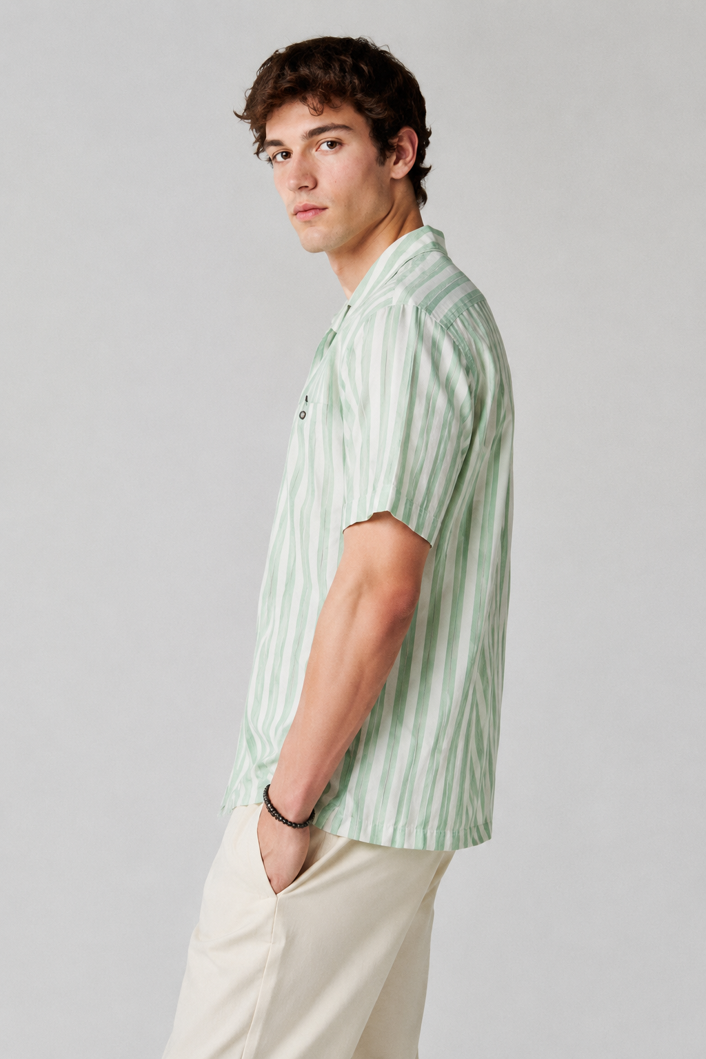 Men's Classic Vertical Stripe Shirt