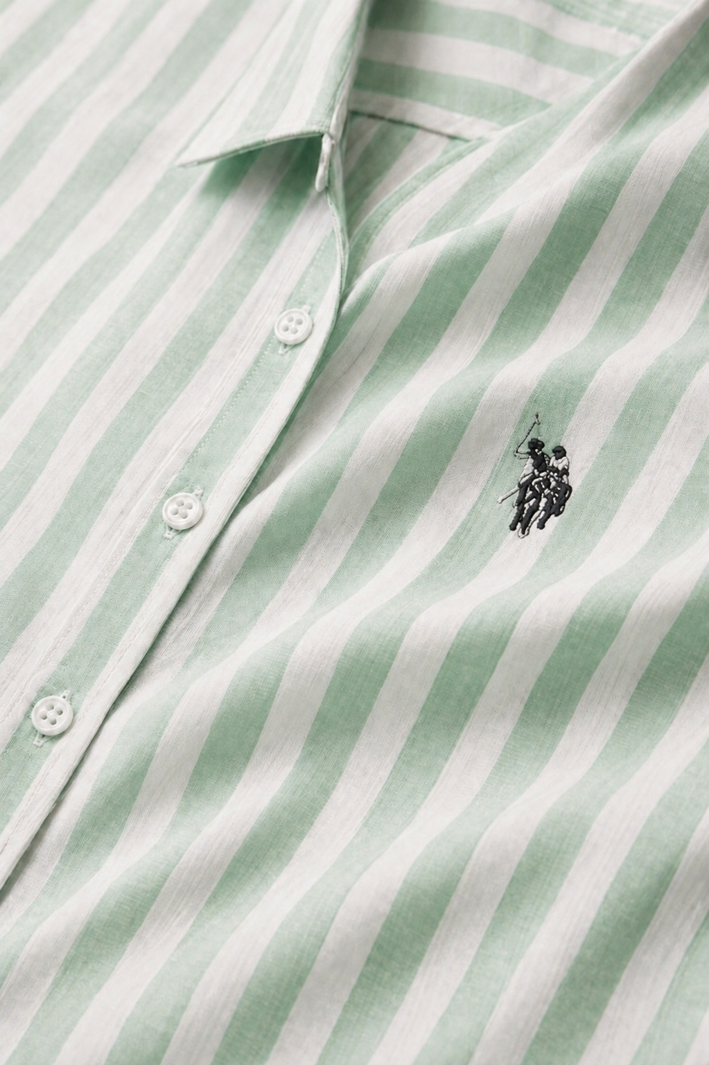 Men's Classic Vertical Stripe Shirt